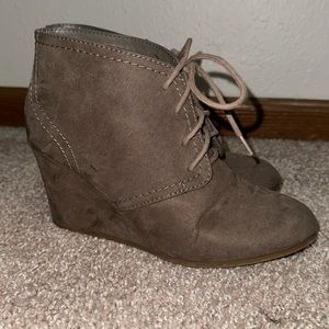 Women’s Lace Up Wedge Booties